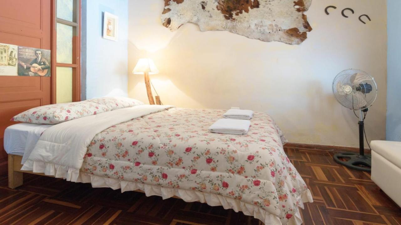 Beraja Family Hostel Лима Экстерьер фото
